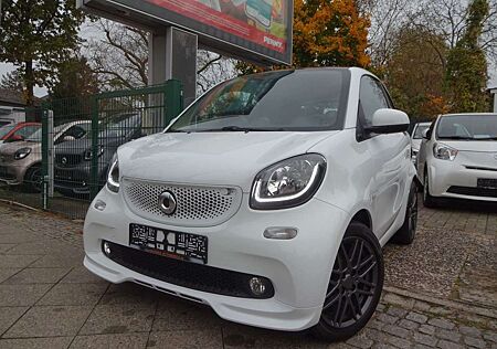 Smart ForTwo coupe BRABUS Style,Navi,Kamera,Leder,JBL