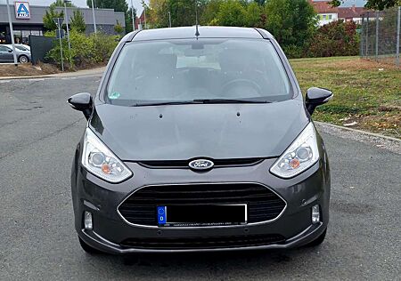 Ford B-Max 1.0 EcoBoost Titanium