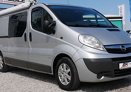 Opel Vivaro TÜV,- Kundendienst Neu Camper Umbau AHK Klima