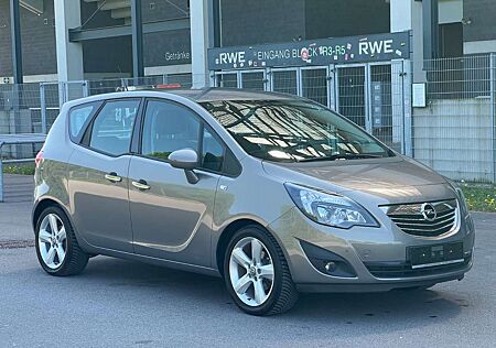 Opel Meriva B Innovation*PDC*SITZHZ*TEMPOMAT*