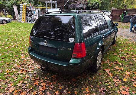 VW Bora Volkswagen 2.0 Highline Kombi- Automatik