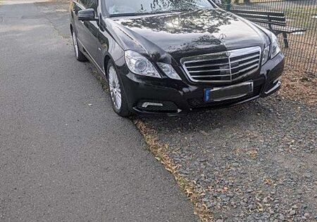 Mercedes-Benz E 350 E-Klasse T-Modell Diesel T CDI DPF BlueEFFICIENCY 7G-TRONIC Avantgarde
