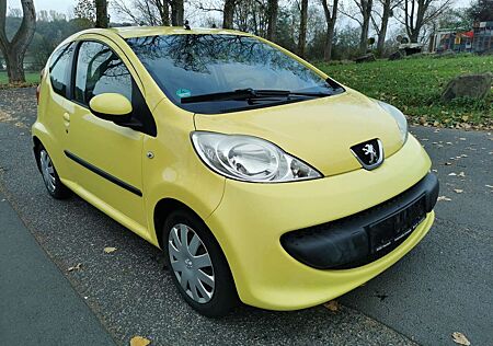 Peugeot 107 1.0 Filou TÜV 02/2025 KLIMA