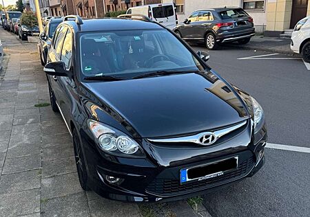 Hyundai i30 i30cw 1.4UEFA EURO 2012 Edition