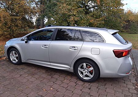 Toyota Avensis Touring Sports 1.8 Multidrive S Edition-S