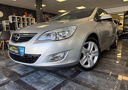 Opel Astra J Lim. 5-trg. Design Edition*Navi*Farbdisp