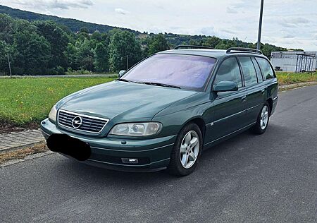 Opel Omega Caravan 3.2 V6 Executive Edition