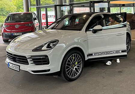 Porsche Cayenne E-Hybrid Coupe Tiptronic S Platinum Editio