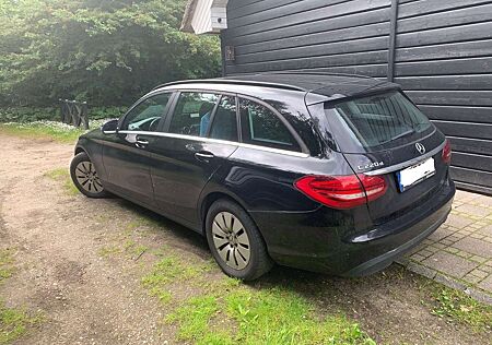Mercedes-Benz C 220 d T 9G-TRONIC Avantgarde