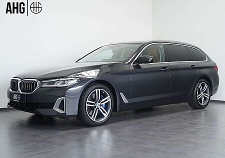 BMW 530 i Touring Luxury Line PANO/ACC/STOP&GO/AHK