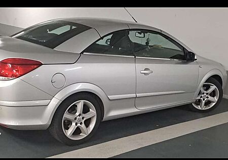 Opel Astra Cabrio 1.8 16V Edition 2