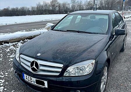 Mercedes-Benz C 180 C-Klasse CGI Automatik BlueEFFICIENCY Avantgarde