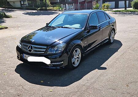 Mercedes-Benz C 200 T (BlueEFFICIENCY) 7G-TRONIC Avantgarde