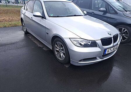 BMW 320d 320 DPF Aut.