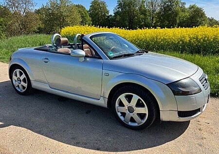 Audi TT Roadster Roadster 1.8 T quattro