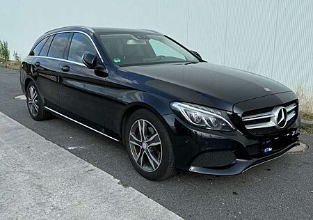 Mercedes-Benz C 220 T BlueTec / d * Pano * SHZ*AdaptLicht