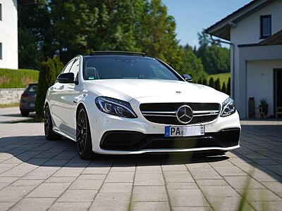 Mercedes-Benz C 63 AMG C 63 S; Perf. AGA +Schalen +Head Up +Drivers +Nigh