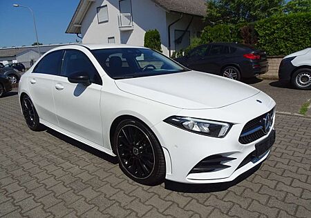 Mercedes-Benz A 200 d AMG Line, LED, aktiver Parkassistent, Sitzheizun