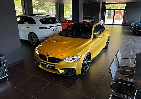 BMW M4 Coupe*Carbon-Keramik*Kamera*HeadUp*Memory