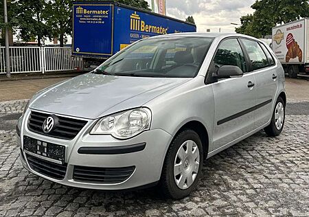 VW Polo Volkswagen Trendline