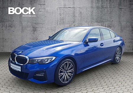 BMW 320 i xDrive M Sport/AHK/LED/LiveCockpit PLus