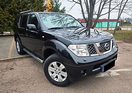 Nissan Pathfinder 2.5 dCi Aut.LE