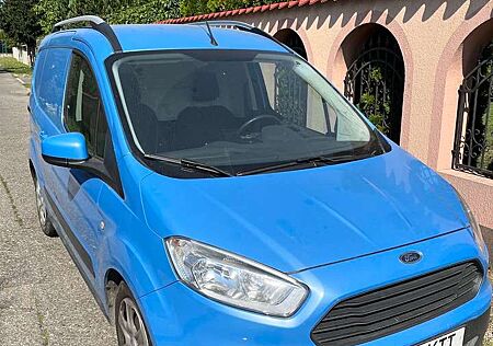 Ford Transit Courier Trend