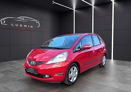 Honda Jazz 1.4 Elegance / AUTOMATIK / NAVI / AHK / PDC