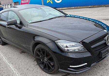 Mercedes-Benz CLS 500 BE 4Matic,140.000KM