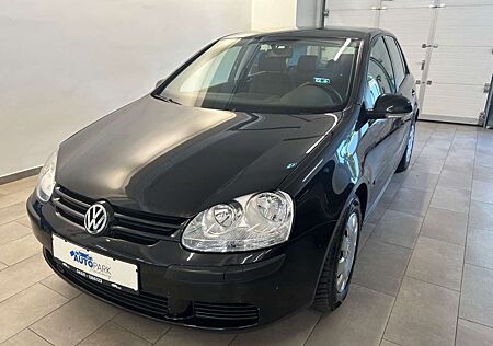 VW Golf Volkswagen V Lim. Trendline