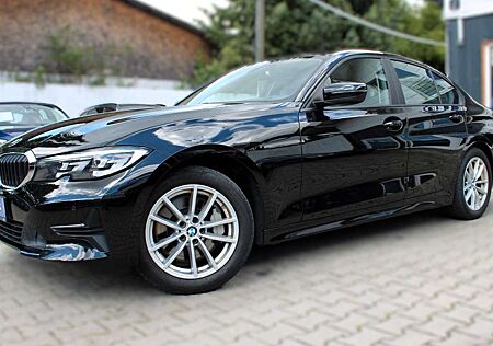 BMW 330 3 Lim. i xDrive Advantage