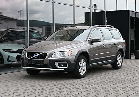 Volvo XC 70 XC70 2.4D DRIVe Aut. Momentum °XENON°LEDER°RTI