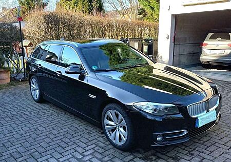 BMW 520d 520 Touring Aut. Modern Line