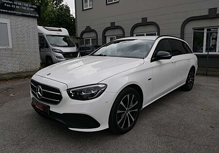Mercedes-Benz E 300 de LED Leder Night SpurPak Wides STHZ Kamera