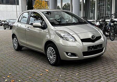 Toyota Yaris Life/8xBereift/Klima.A/Stand-H/Tüv-Neu/Isofix