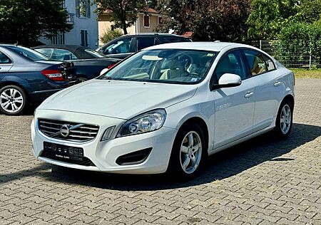 Volvo S60 Kinetic