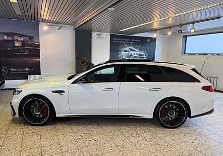 Mercedes-Benz E 53 AMG T Hybrid 4Ma AMG+NIGHT+DISPLAY+V-MAX+PSD+AHK+NP148