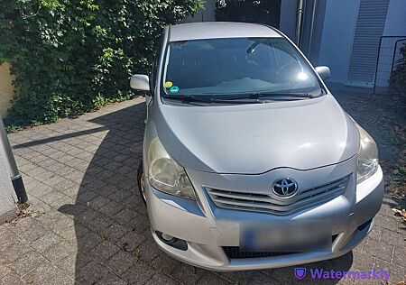 Toyota Verso 2.0 D-4D