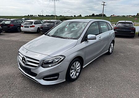 Mercedes-Benz B 180 2.Hand PDC Navi 28.000 Tkm