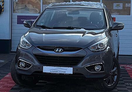 Hyundai ix35 4WD *PDC*TEMPOMAT*KLIMA*AHK*