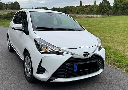 Toyota Yaris 5-Türer 1,5-Dual-VVT-iE Comfort