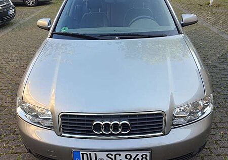 Audi A4 1.6