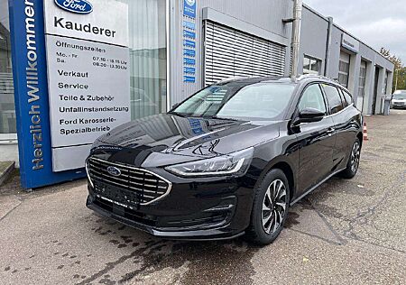 Ford Focus Titanium Edition