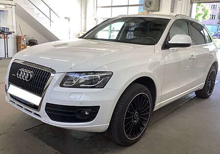 Audi Q5 2.0 TFSI (155 kW) quattro *AHK*Xenon*SHZ*NAVI*PDC*