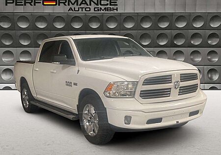 Dodge RAM 5,7 Hemi Crew Cab Kamera PDC