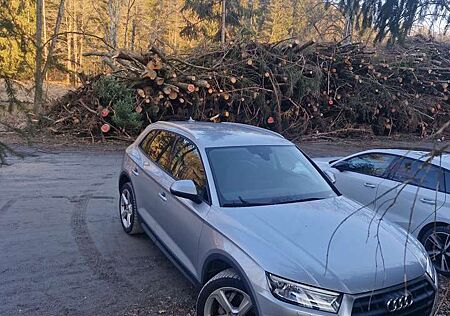 Audi Q5 40 TDI quattro S tronic design