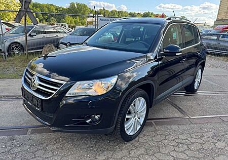VW Tiguan Volkswagen Team BMT**DIVERSE NEUTEILE**Navi*2.Hand*