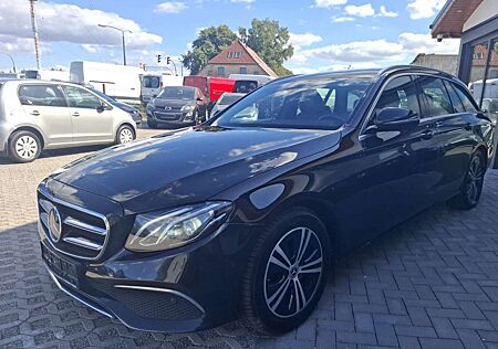 Mercedes-Benz E 220 E -Klasse T-Modell d Sportstyle