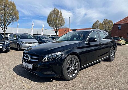 Mercedes-Benz C 220 Diesel,AutomatikScheckheft,AHK,TÜV Neu