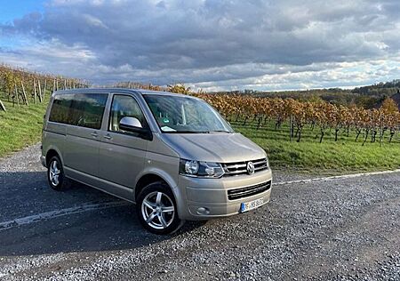 VW T5 Caravelle Volkswagen Caravelle Kurz DSG 4MOTION Comfortline